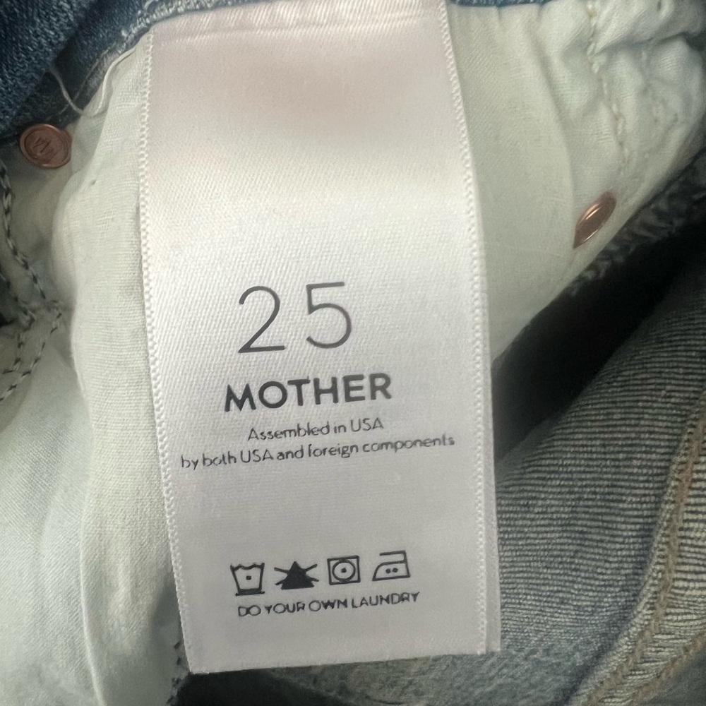 🍄SOLD🍄 MOTHER The Looker Ankle Step Fray Jeans - Picture 5 of 7